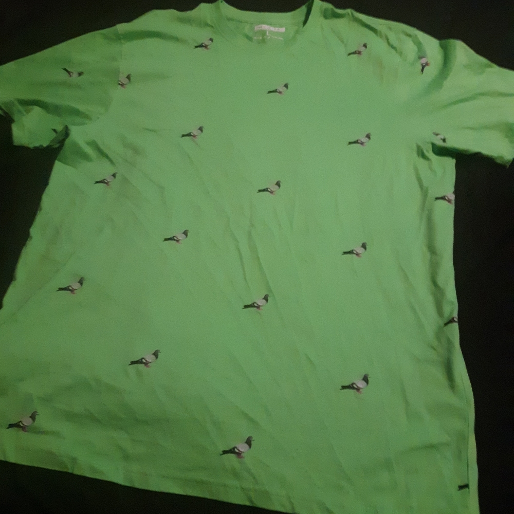 Mens staple brand shirt